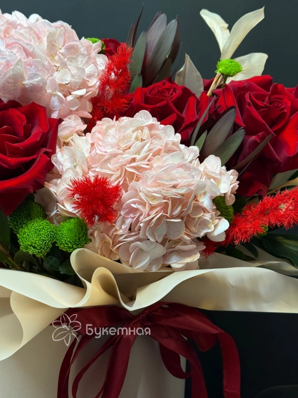 Композиция &laquo;Адель&raquo;