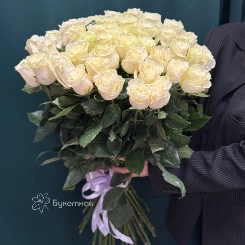 Букет &laquo;Мондиал 51 роза&raquo;