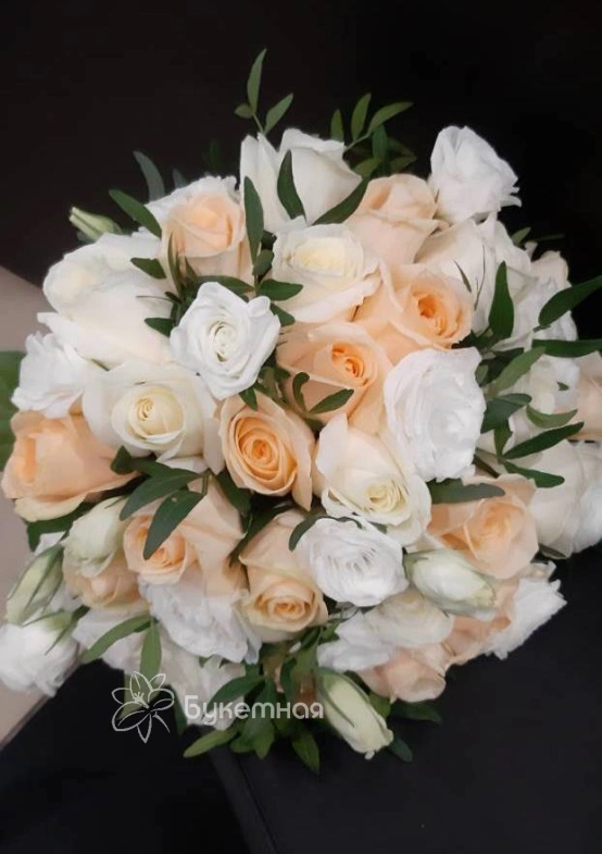 Букет &laquo;Волшебный миг&raquo;