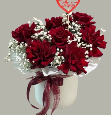 Композиция «Яркий роман»