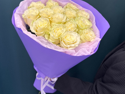 Букет «Мондиал 15 роз»