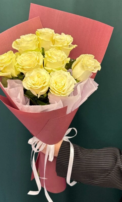 Букет «Мондиал 9 роз»