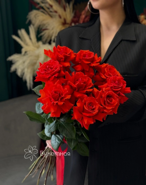 Букет &laquo;Нина 9 роз&raquo;