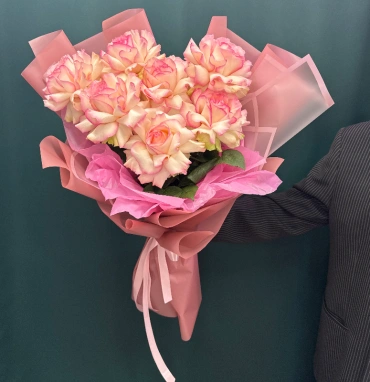 Букет «Эсперансе 7 роз»