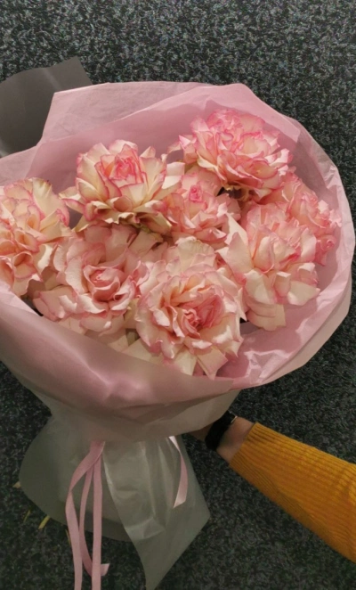 Букет «Эсперансе 7 роз»