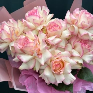 Букет &laquo;Эсперансе 7 роз&raquo; 4