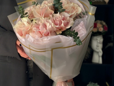 Букет «Пинк Мондиал»