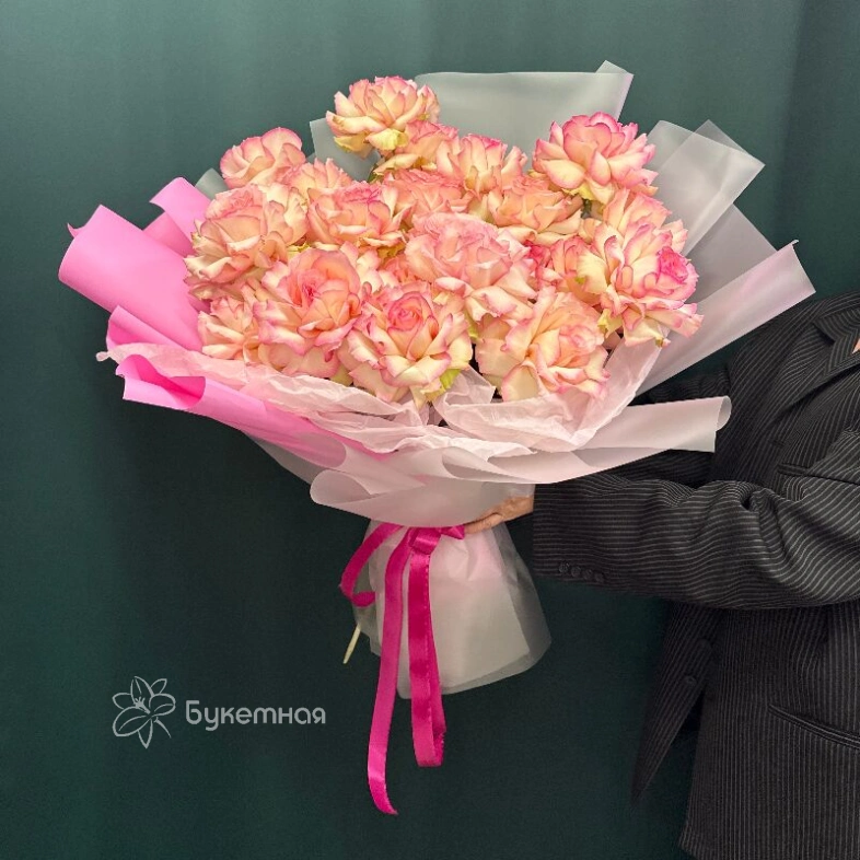 Букет &laquo;Эсперанс 25 роз&raquo;