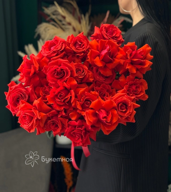 Моно букет &laquo;Нина 25 роз&raquo;
