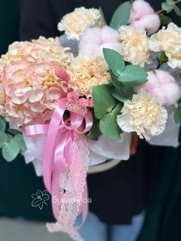 Цветочная сумочка &laquo;Зефирка&raquo;