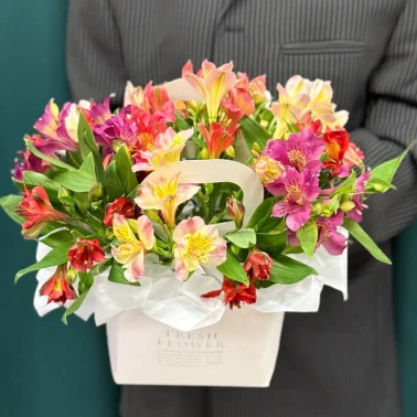 Яркая сумочка «Сказка»