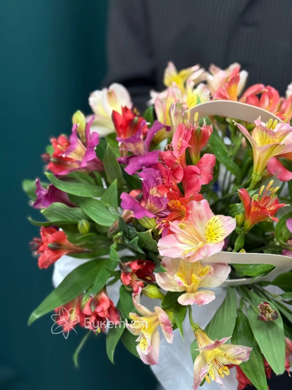 Яркая сумочка &laquo;Сказка&raquo;