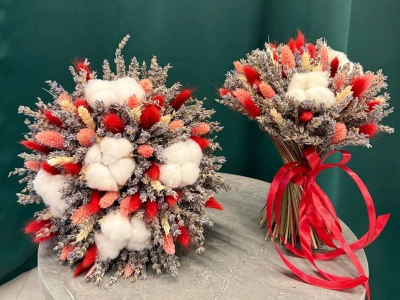 Дуэт из сухоцветов «Приятные моменты»