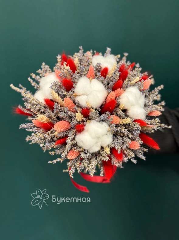 Букет из сухоцветов &laquo;Приятный момент&raquo;