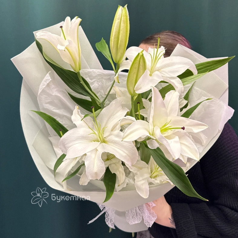 Букет &laquo;Лилии&raquo;