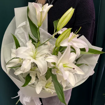 Букет «Лилии»