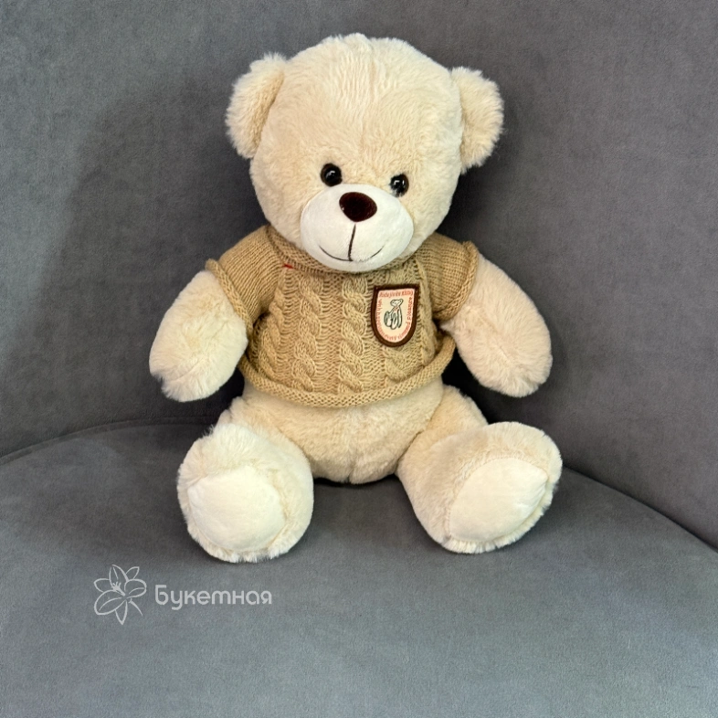 Игрушка &laquo; Мишка в кофточке&raquo;