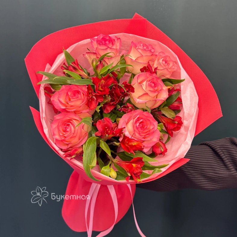 Букет &laquo; Сияющая любовь&raquo;