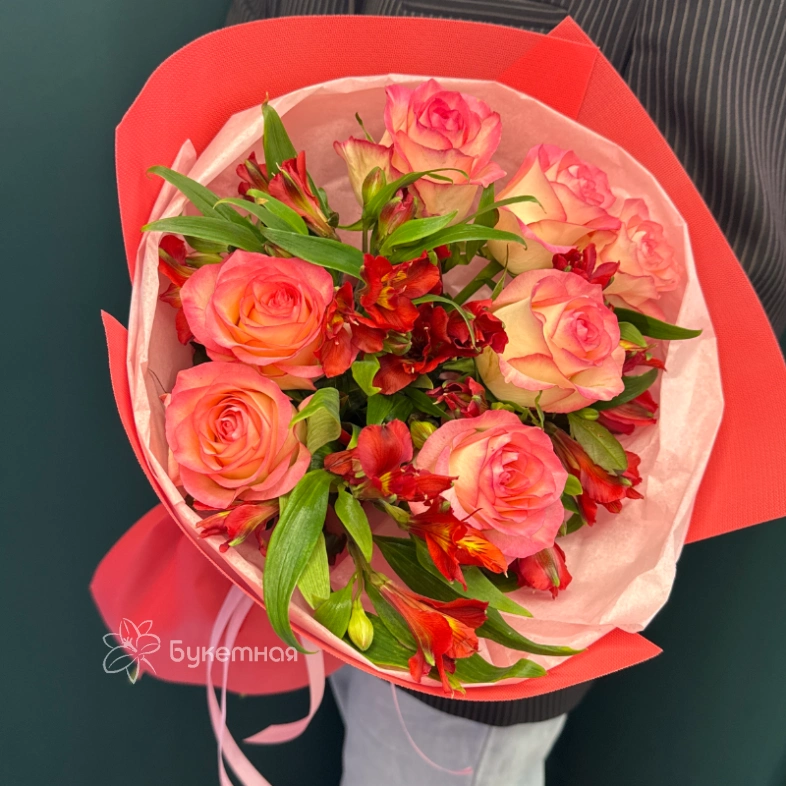 Букет &laquo; Сияющая любовь&raquo;