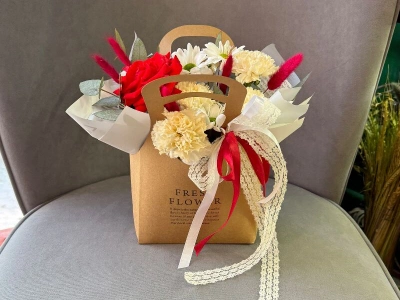 Композиция в сумочке «Луиза»