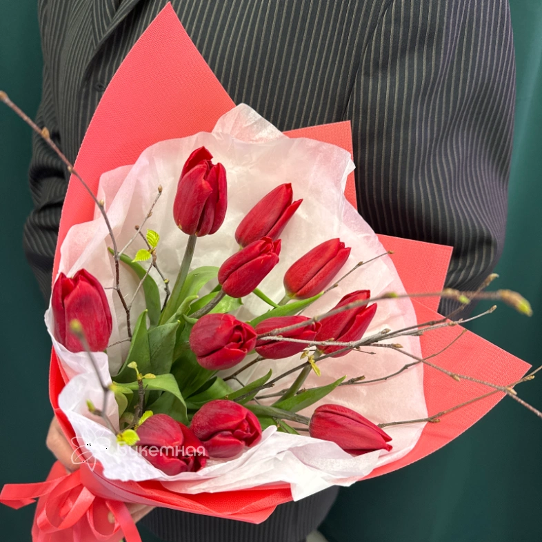 Букет &laquo; Красные тюльпаны 11 шт&raquo;