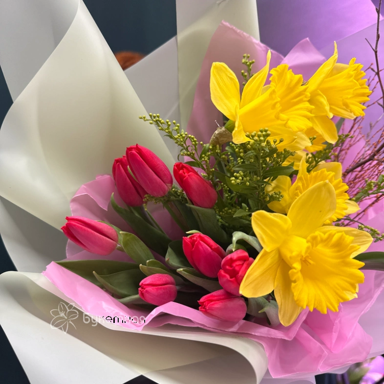 Букет &laquo;Весенний миг&raquo;