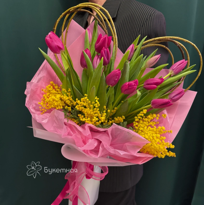 Букет &laquo;Сердечко весны&raquo;