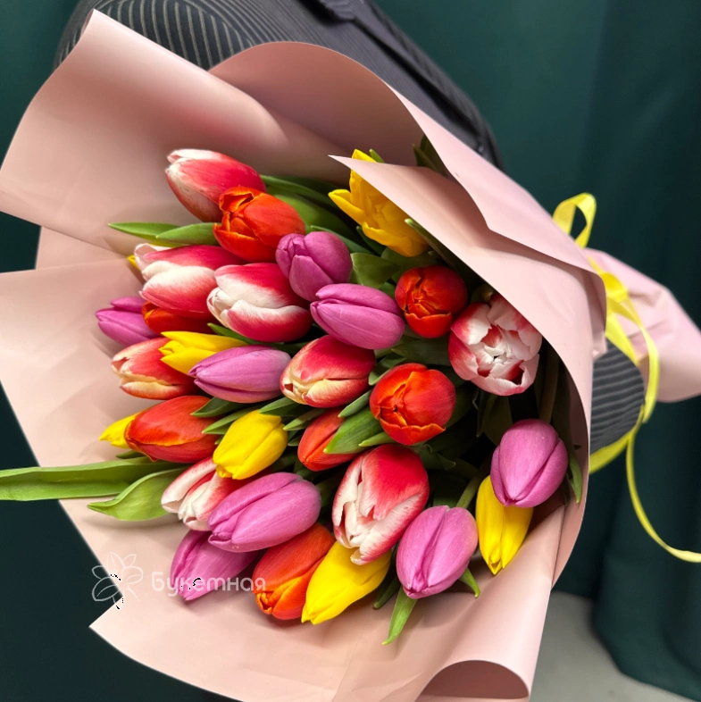 Букет &laquo; Тюльпан 31шт&raquo;