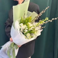 Букет &laquo;Верба и нарцисс&raquo; 2